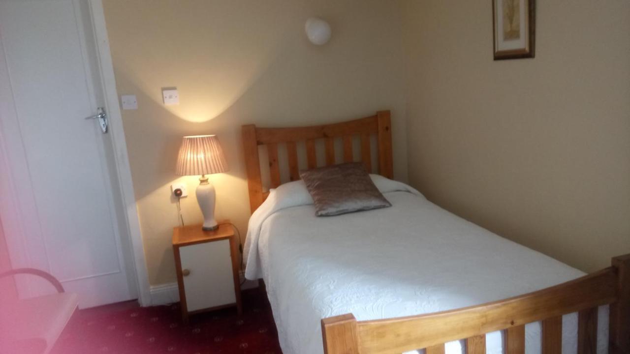 The Rio Bed and Breakfast Galway Exteriör bild