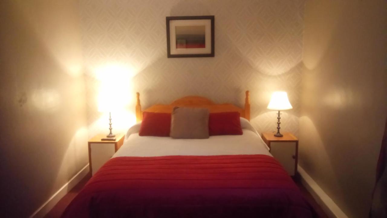 The Rio Bed and Breakfast Galway Exteriör bild